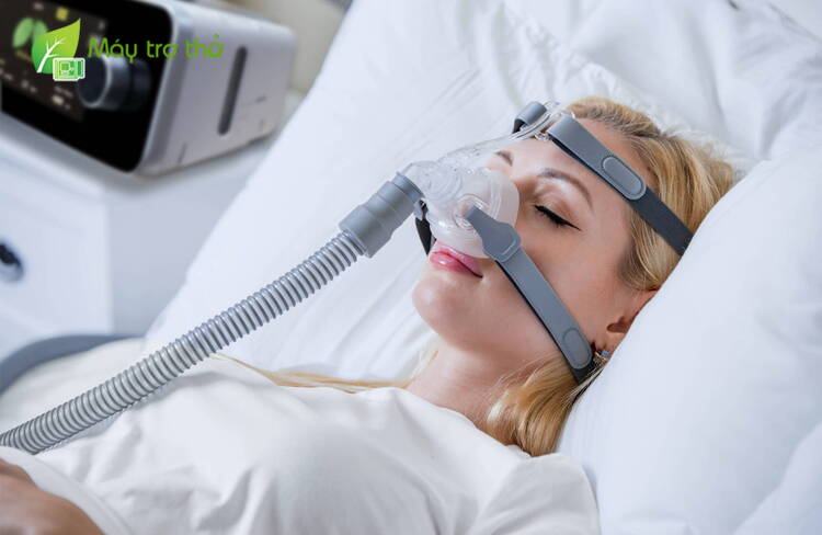 Máy thở BIPAP hỗ trợ bệnh nhân thở bình thường